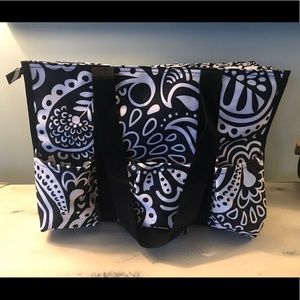Zip top organizing utility tote